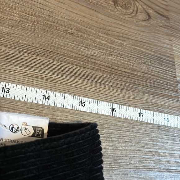 Levi’s Low Pro Straight leg Relaxed Corduroy Pants Black Womens 29 NEW - Picture 6 of 13